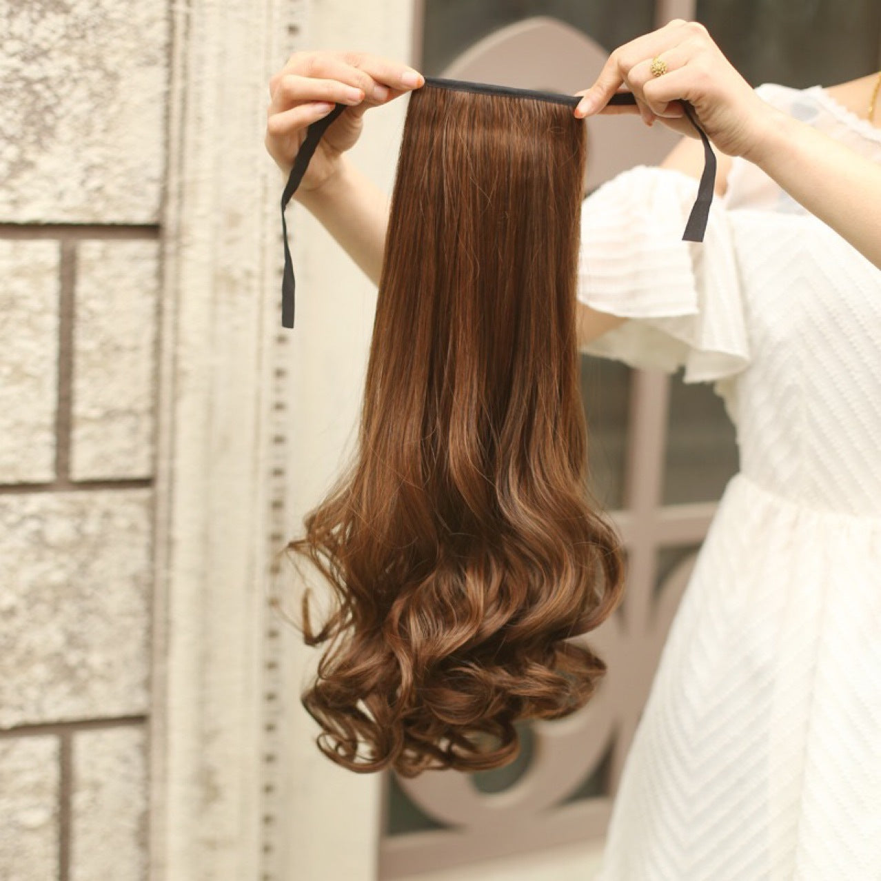 Lace-Up Pear Flower Roll Big Wave Long And Short Ponytail
