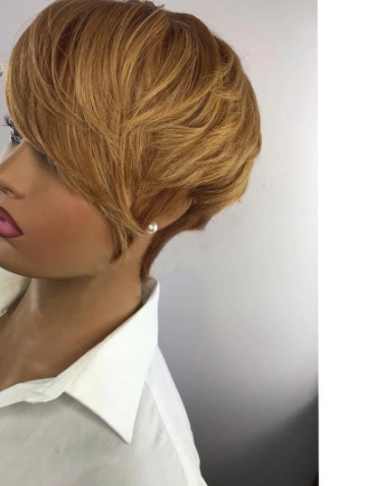 Oblique Bangs Mixed Color Golden Fluffy Short Straight Hair