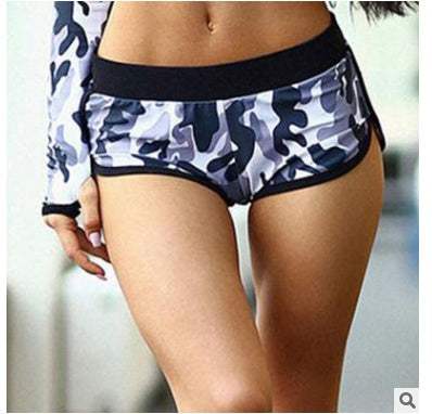 Ladies camouflage print breathable shorts