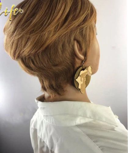 Oblique Bangs Mixed Color Golden Fluffy Short Straight Hair